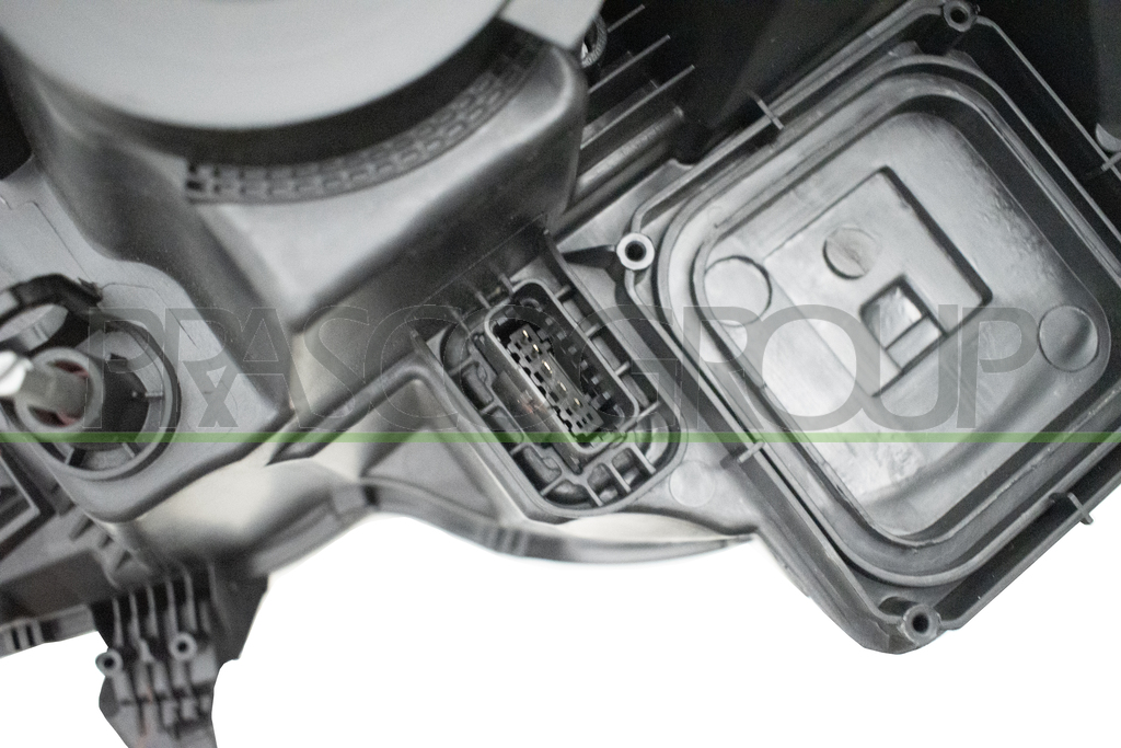 HEADLAMP RIGHT H7+H7 ELECTRIC-WITHOUR MOTOR-WITH DAY RUNNING LIGHT-CHROME RIM-LED