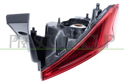 TAIL LAMP RIGHT-OUTER-WITHOUT BULB HOLDER-LED