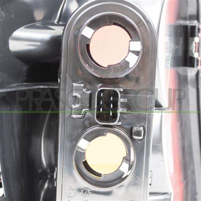 TAIL LAMP RIGHT-WITHOUT BULB HOLDER SAE HOMOLOGATION