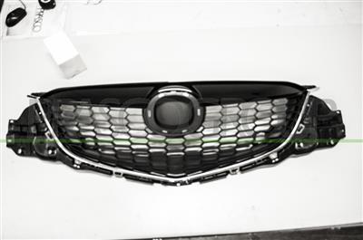 GRILLE CALANDRE NOIRE AVEC MOULURE CHROMEE'  MOD. >08/2013